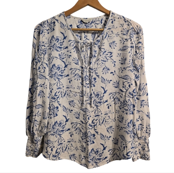 Lucky Brand Tops - Lucky Brand Top Blouse Women's Medium White Blue Split-Neck Smocked Comfy Casual